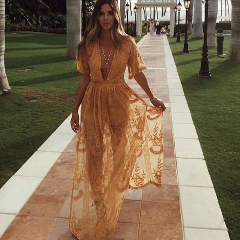 Deep-V Lace Maxi - Picture 2 of 8